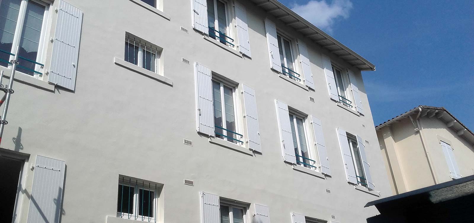 Façade rénovée par un peintre en Charente Maritime